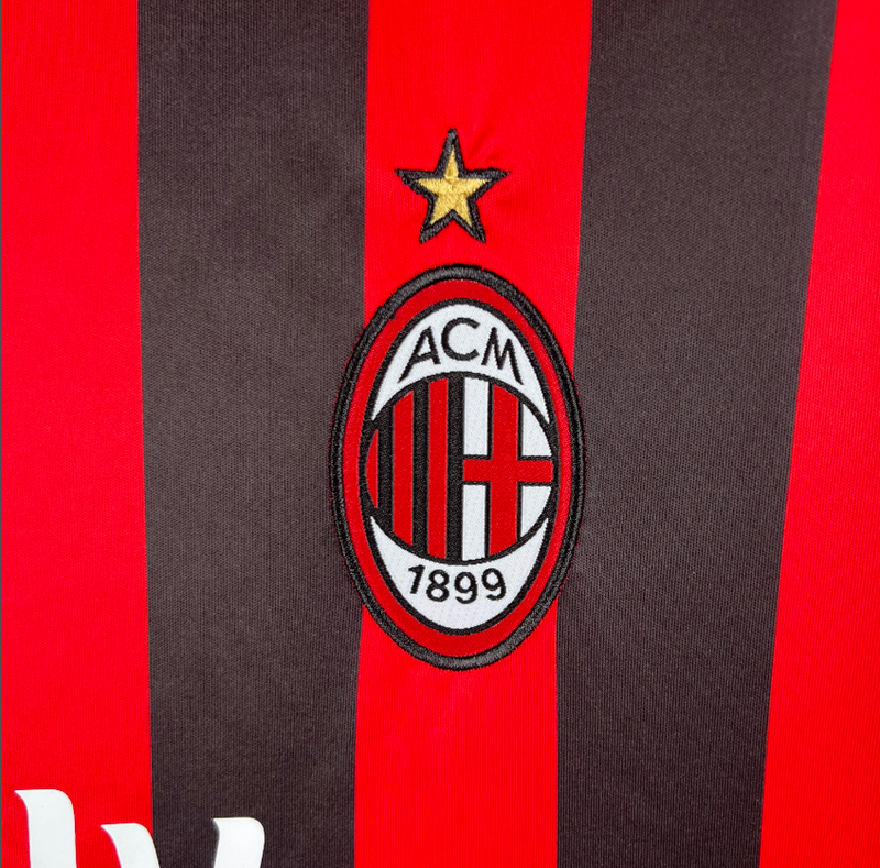 Camisa A.C Milan - Retrô  17/18 (Casa)