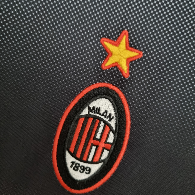 Camisa A.C Milan - Retrô | 95/96 (Treino) Preta e Branca