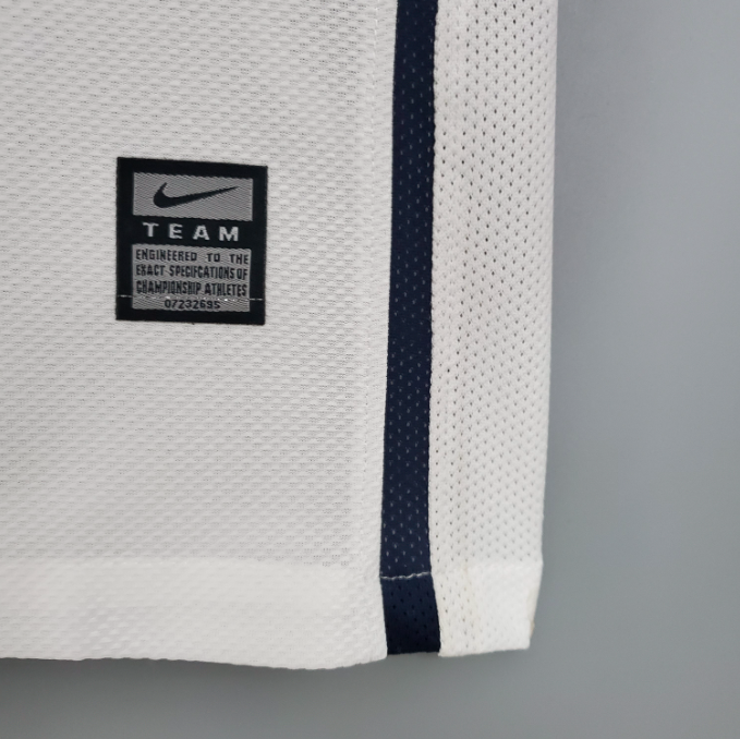 Camisa Manchester United - Retrô | 08/09 - Champions League - Branca - (Fora)