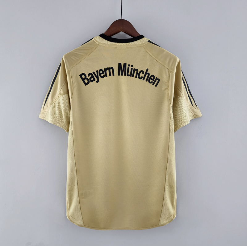 Camisa Bayern Munich - Retrô | 04/05 - (Fora)
