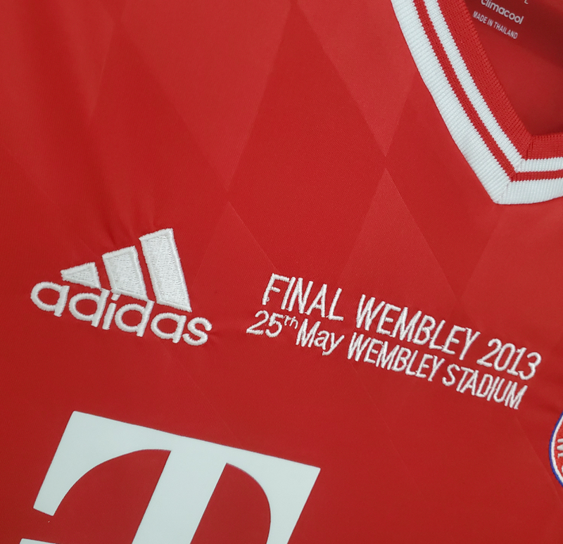 Camisa Bayern Munich - Retrô | 10/12 - Liga dos Campeões - (Casa)