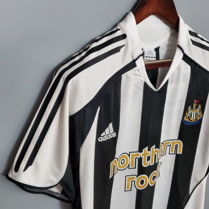 Camisa Newcastle United - Retrô | 05/06 - (Casa)