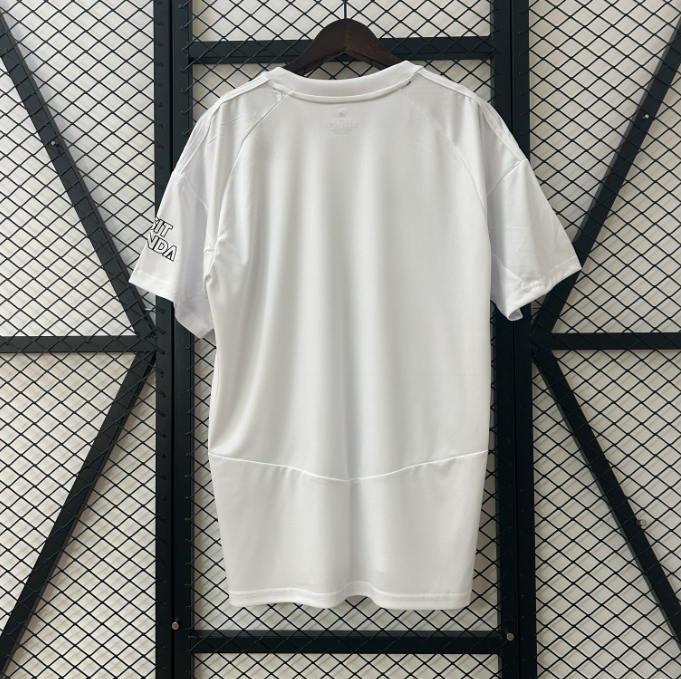 Camisa Arsenal - Torcedor I 25/26 - Edição Especial Branca