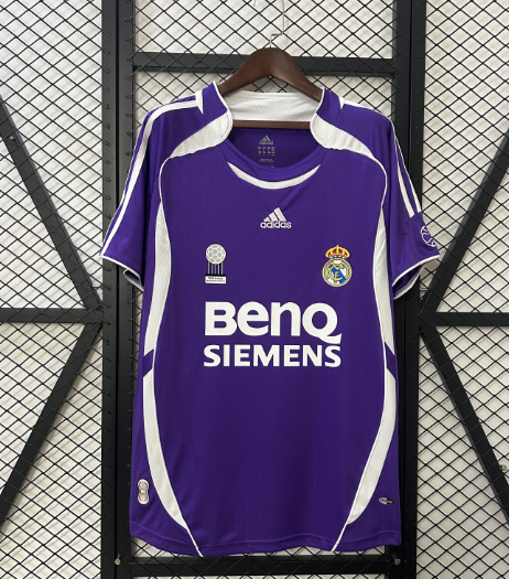 Camisa Real Madrid - Retrô I 06/07 - (Terceiro)