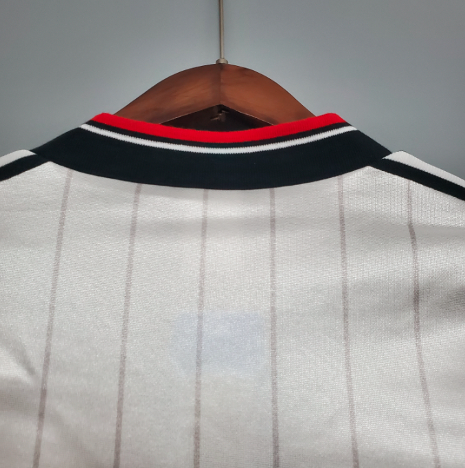 Camisa Manchester United - Retrô | 1983 - (Fora)