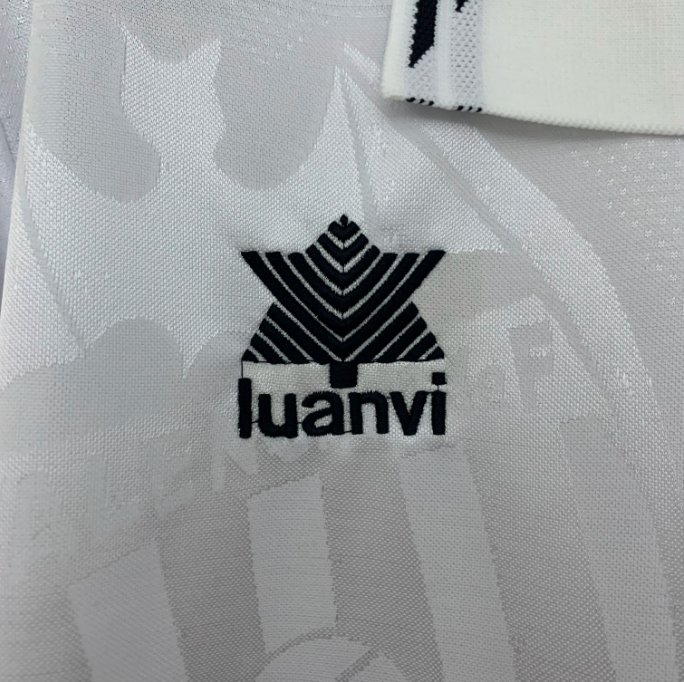 Camisa Valencia - Retrô I 99/00 (Casa)