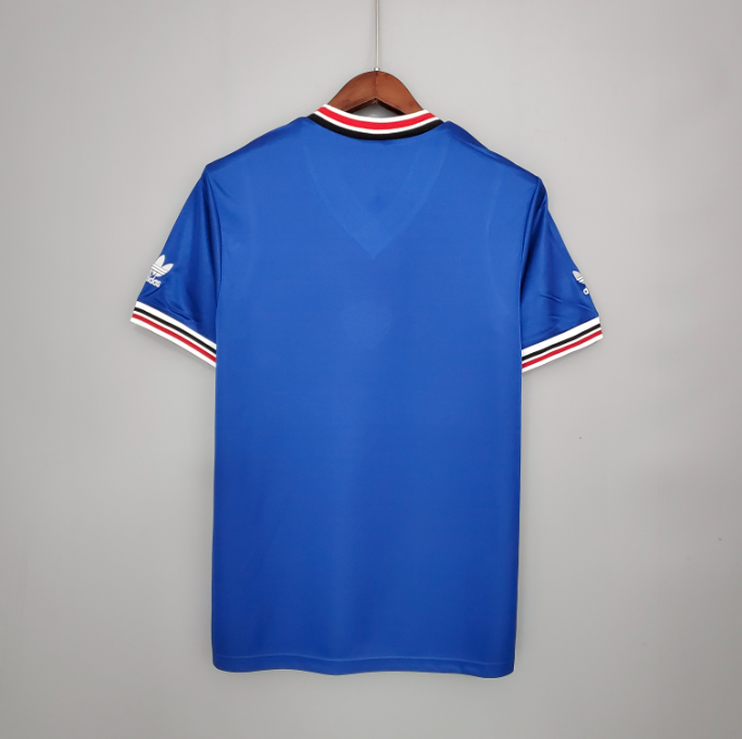 Camisa Manchester United - Retrô | 85/86 - Azul - (Fora)