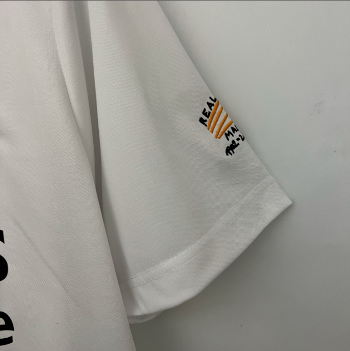 Camisa Real Madrid - Retrô | 02/03 - (Casa)