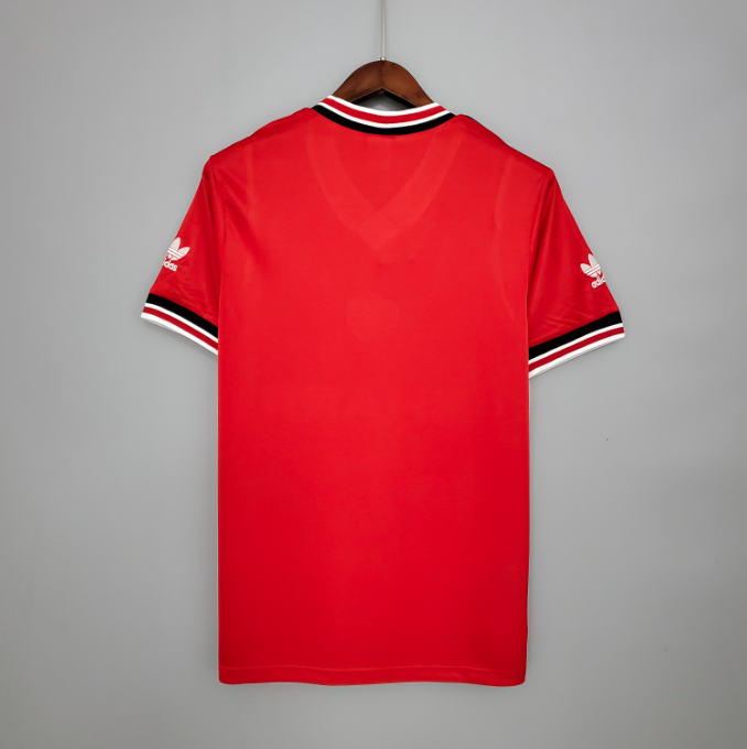 Camisa Manchester United - Retrô | 85/86 - (Casa)