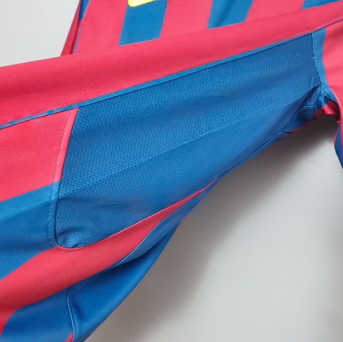 Camisa Barcelona - Retrô | 2006 - UEFA Champions League - (Casa)