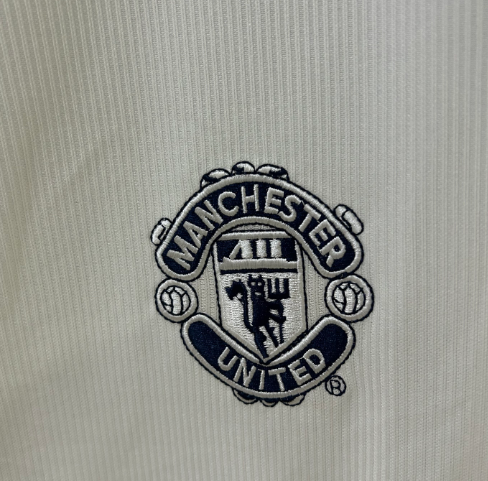 Camisa Manchester United - Retrô I 00/01 (Fora)