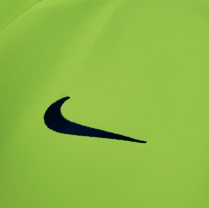 Camisa Barcelona - Retrô | 05/06 - (Fora)