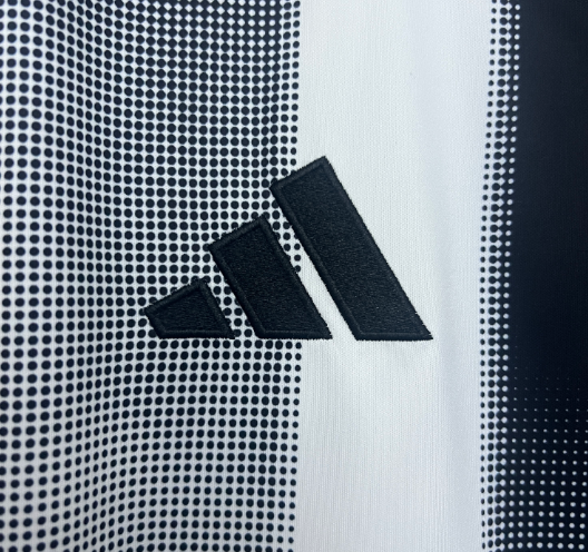 Camisa Newcastle United - Torcedor I 25/26 (Casa)