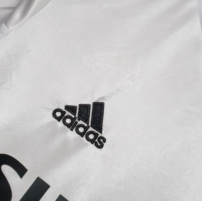 Camisa Real Madrid - Retrô | 04/05 - (Casa)