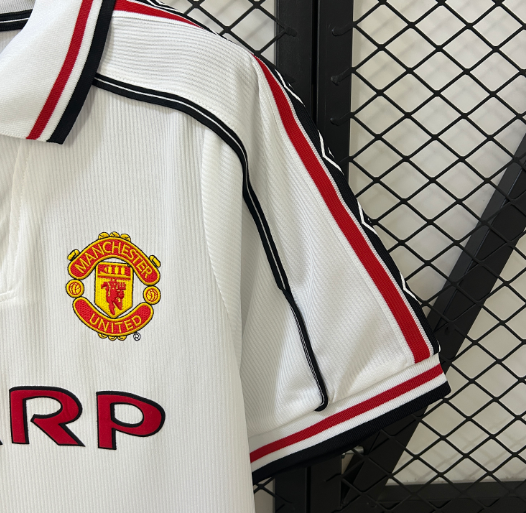Camisa Manchester United - Retrô I 98/99 - Comemorativa