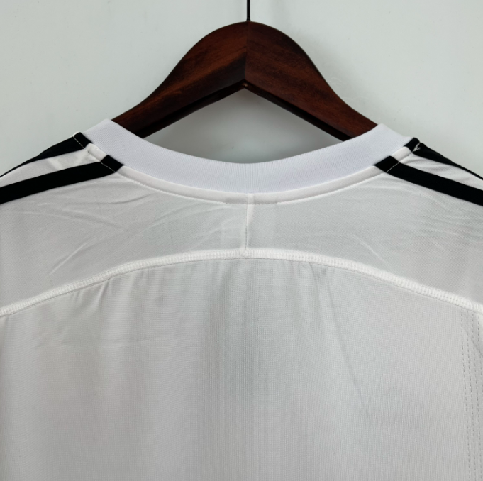 Camisa Real Madrid - Retrô | 03/04 - (Casa)
