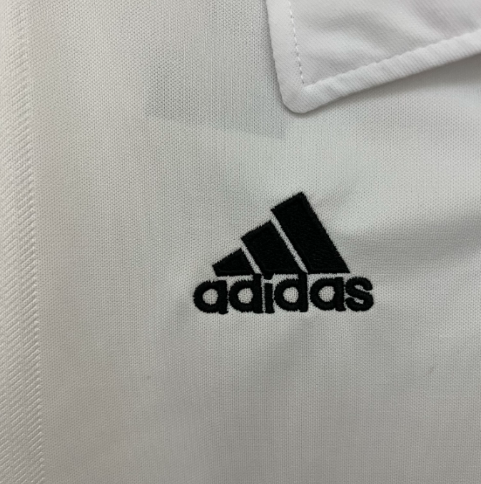 Camisa Real Madrid - Retrô | 02/03 - (Casa)