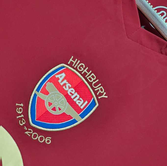 Camisa Arsenal - Retrô | 05/06 - (Casa)