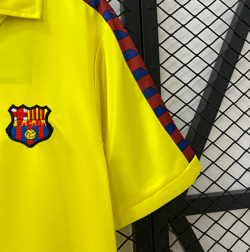 Camisa Barcelona - Retrô | 82/84 (Fora)