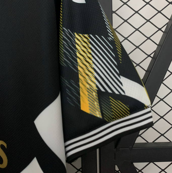 Camisa Real Madrid - Torcedor I 25/26 Edição Especial