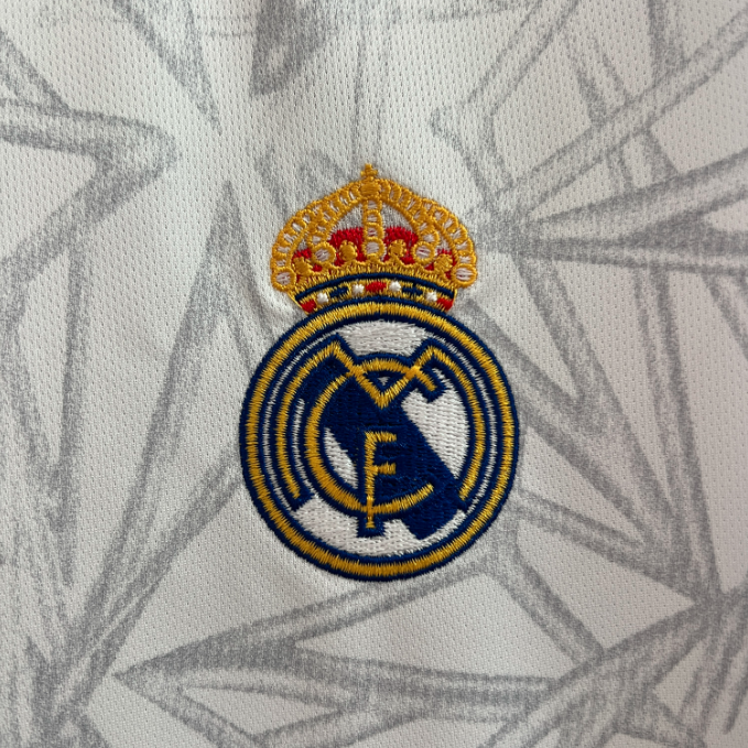 Camisa Real Madrid - Torcedor | 24/25 - Traje Pré-Jogo