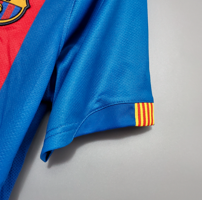 Camisa Barcelona - Retrô | 06/07 - (Casa)