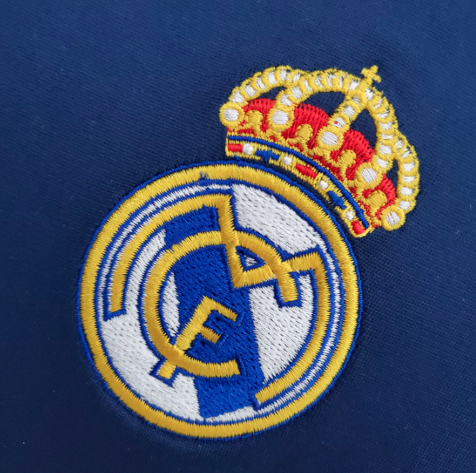 Camisa Real Madrid - Retrô | 05/06 - (Fora)
