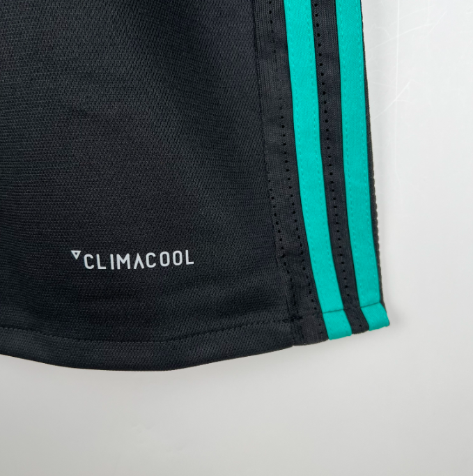 Camisa Real Madrid - Retrô | 17/18 - (Fora)